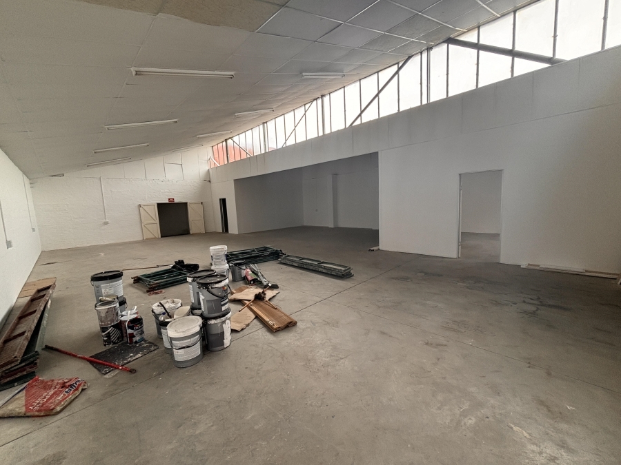 To Let commercial Property for Rent in Maitland Western Cape